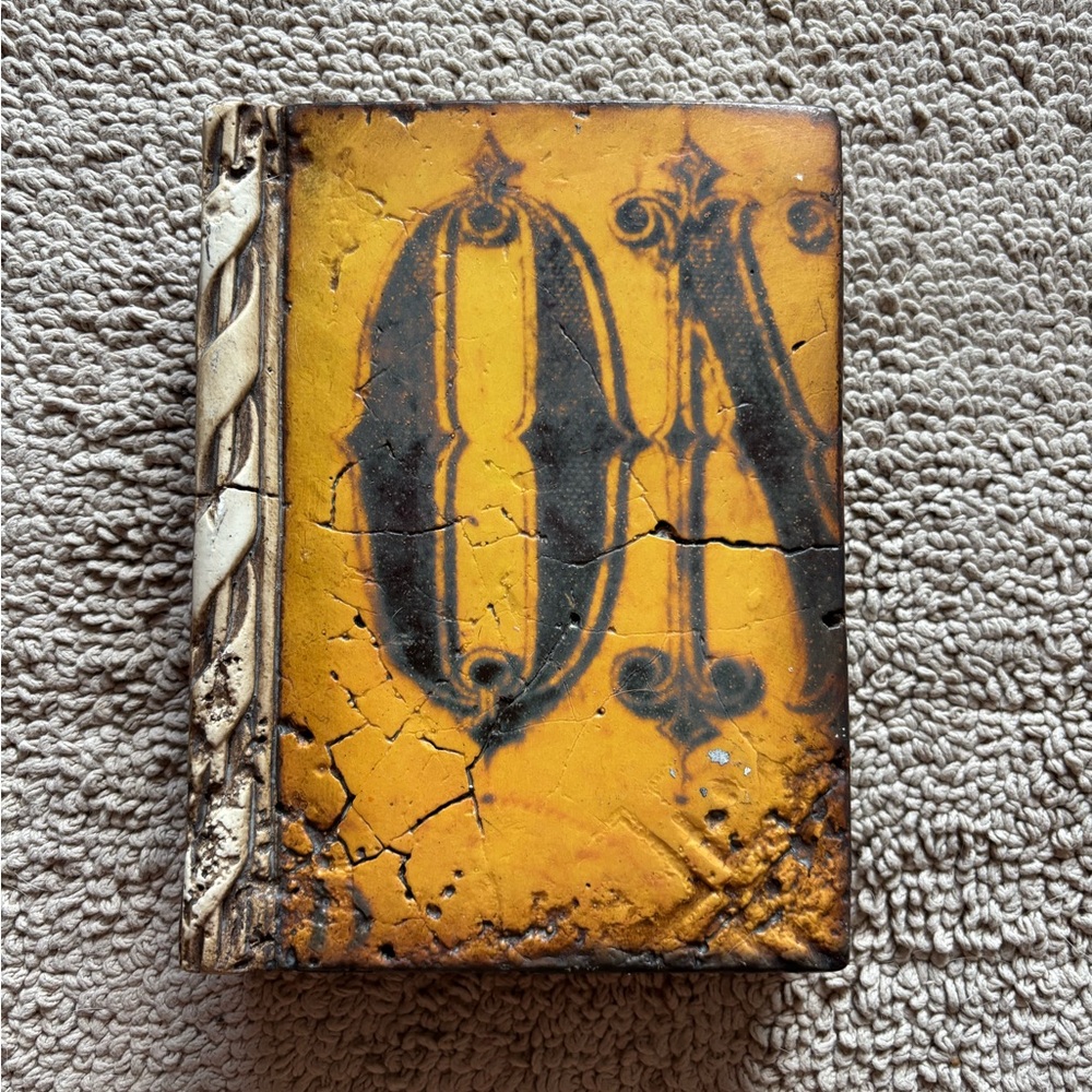 Sid Dickens T-180 STORYBOOK - RETIRED